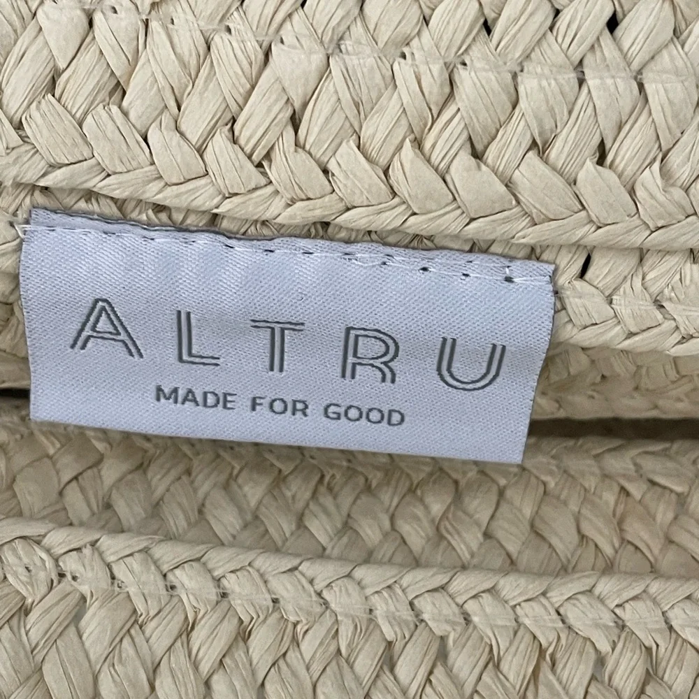 ALTRU Straw‎ Tote